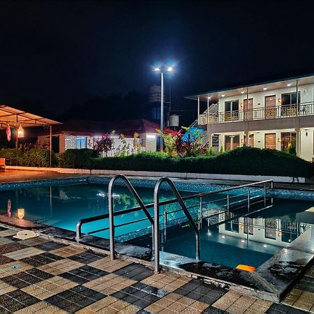 The Village Resorts Karjat Exterior foto