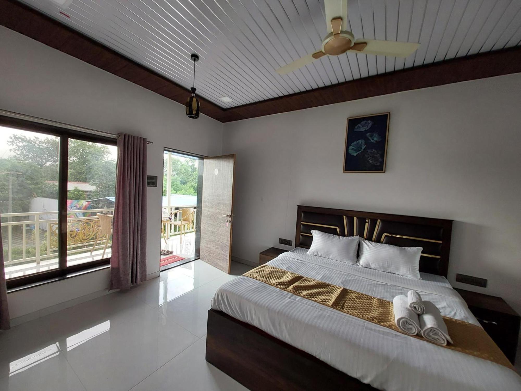 The Village Resorts Karjat Quarto foto